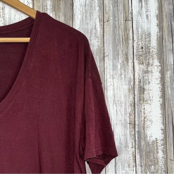 American Eagle Maroon Soft & Sexy Tee - Picture 2 of 4